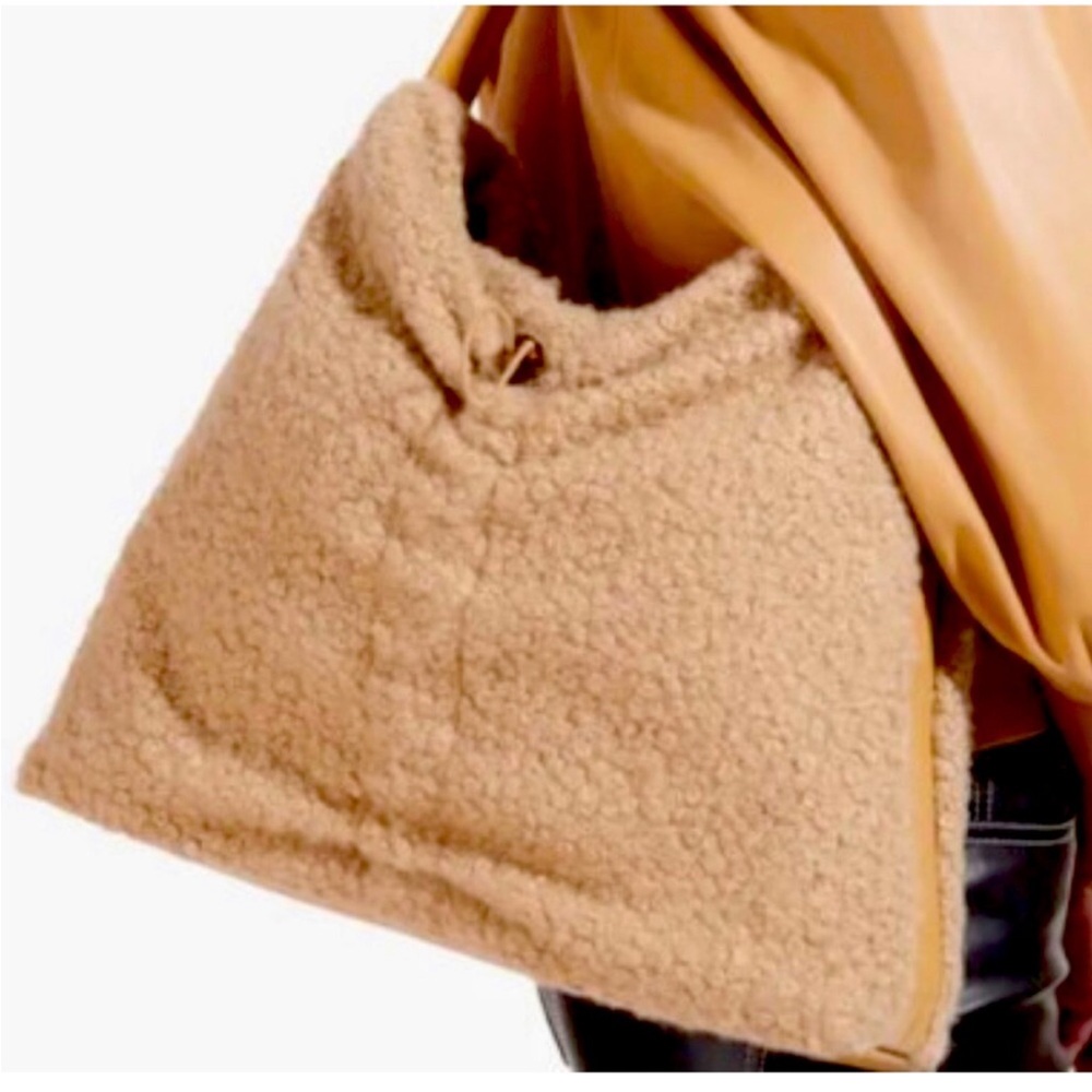 Staud Felix Sherpa Tote Color Doe -Doe Faux Fur - Picture 2 of 10
